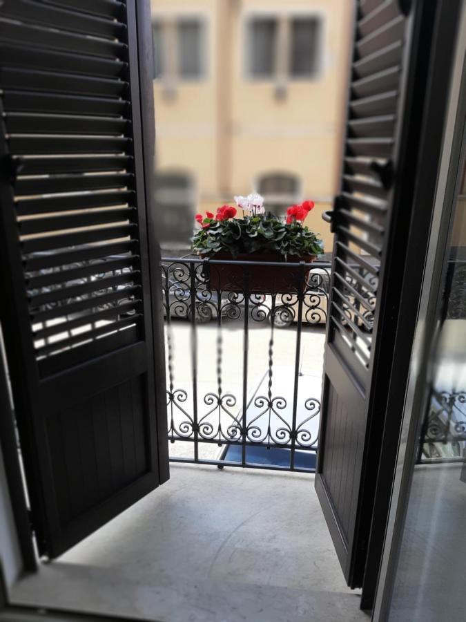 Bed and Breakfast A Casa Di Josephine Palermo Exterior foto